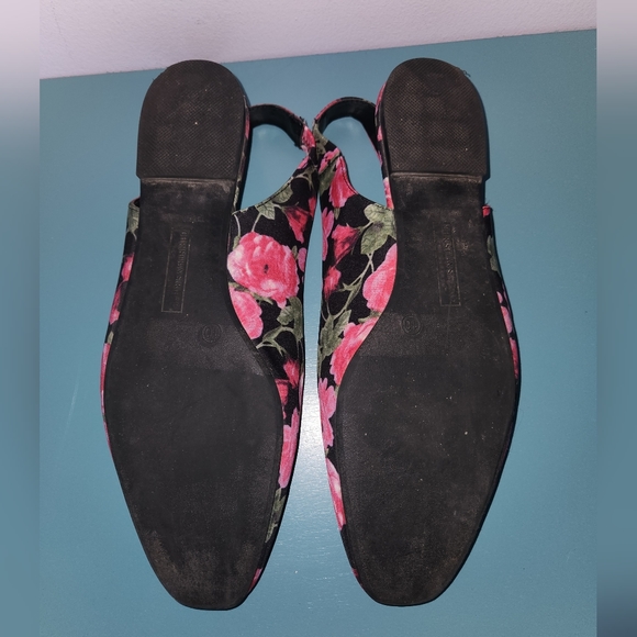 Christian Siriano Flats - Picture 4 of 4